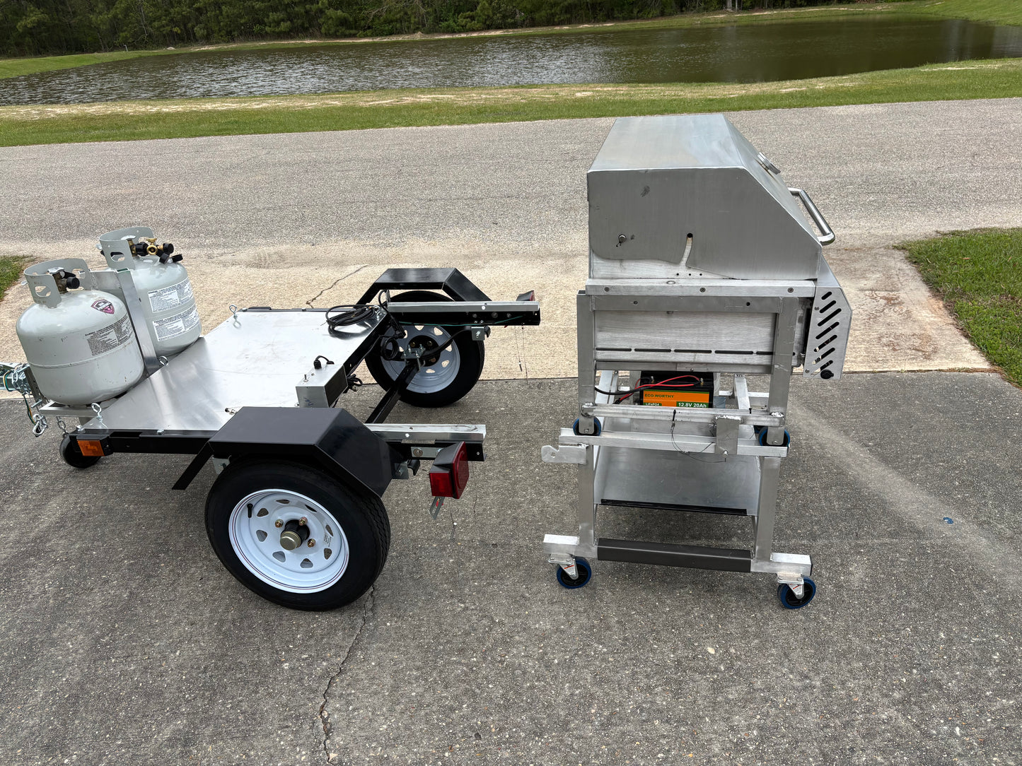 Predator Grills Towable Gas Commercial Outdoor Grill.